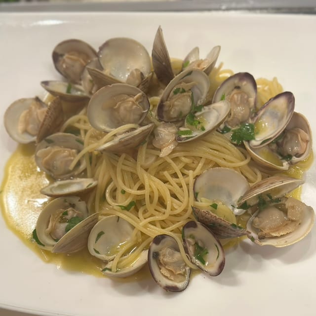 Spaghetti Alle Vongole.